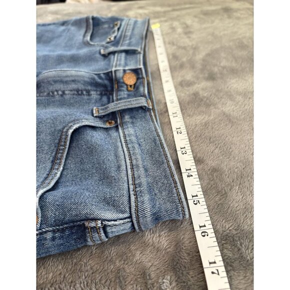 J.Crew Women's Essential Straight Jean Size 29 Med Wash Raw Hem Cropped Preppy - Picture 7 of 9